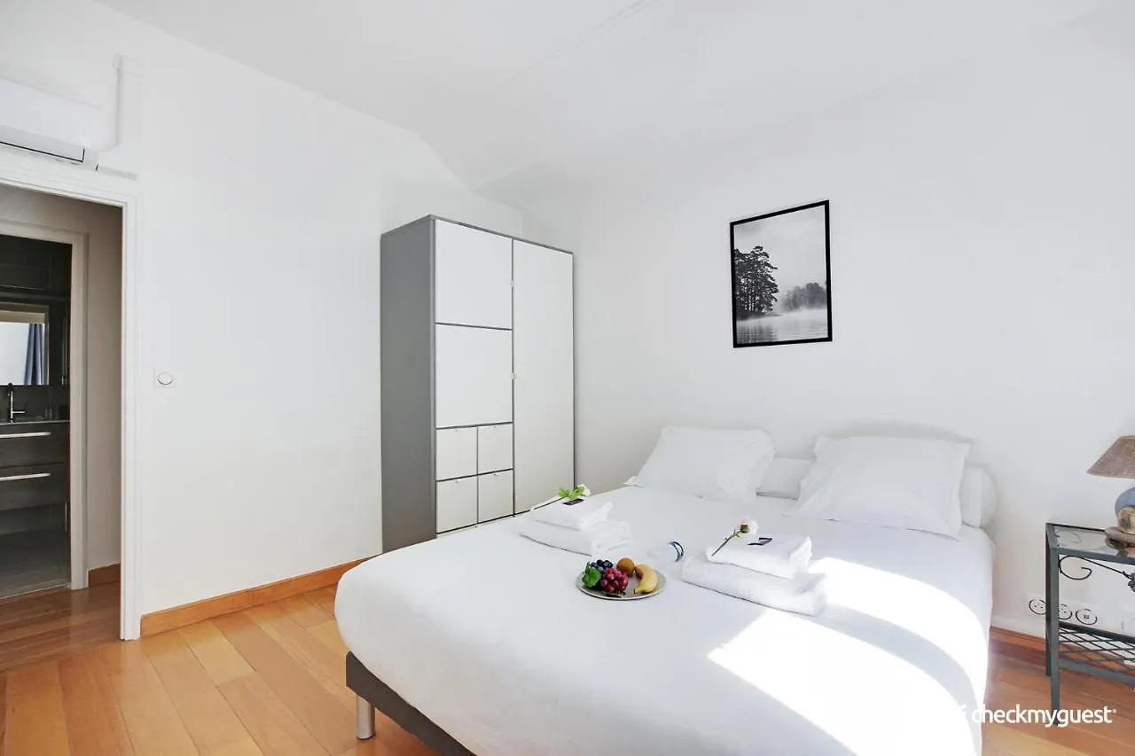 Fancy - 2br-6p - Gare De L'est Apartment